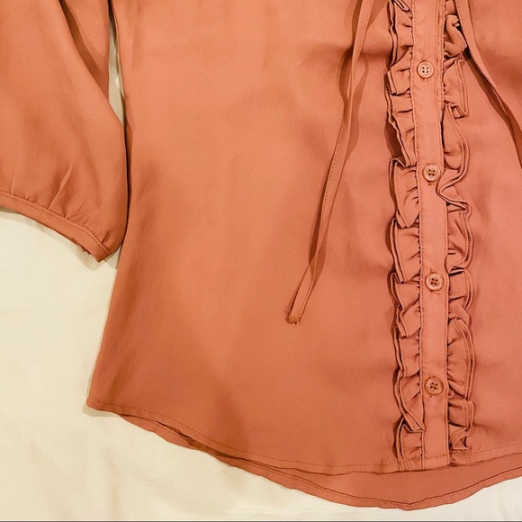 🌻 2 for $5 | Forever 21 Blouse - Picture 4 of 5